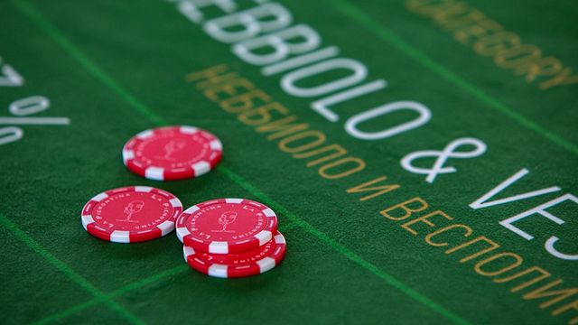 Casino del Vino: Vinho e Ganhe em La Piemontina