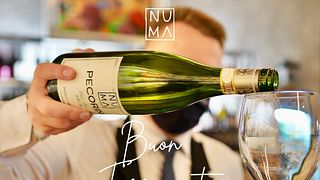 Smaka på de finaste vinerna på Cantina NUMA