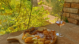 Umbria’s Finest: Pomario Wine & Cuisine Journey