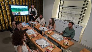 Visita e Degustazione Base con supplemento cibo