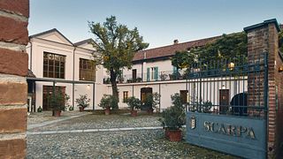 Drei Ausdrucksformen von Barbera im Weingut Antica Casa Vinicola Scarpa