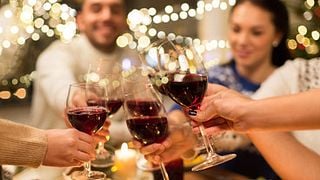 Degustação de vinhos de Santorini com a Srta. Anna