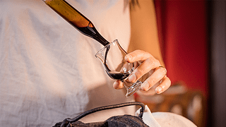 Tour y Degustación de Vinagre Balsámico de Módena en Aceto Balsamico Del Duca