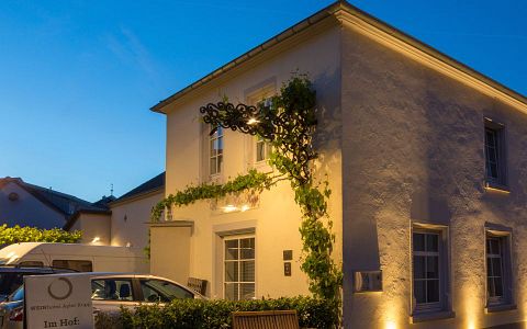Hotel del vino "Ayler Kupp" nella cantina Lauer