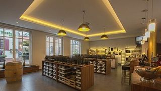 Your Local Wine Shop Experience
