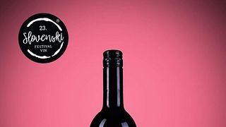 Tres tipos de cata de vinos con aperitivos locales