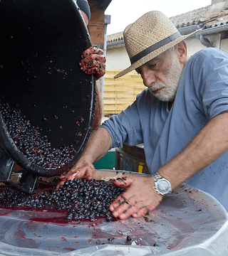 Château Les Remparts: A Commitment to Quality