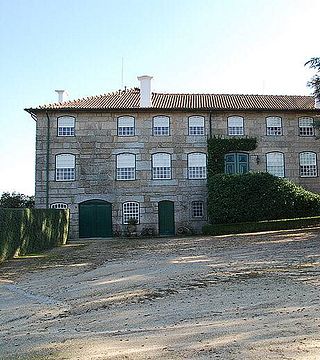 Vinho Verde Raspberry Wine Tasting at Casa De Vila Boa