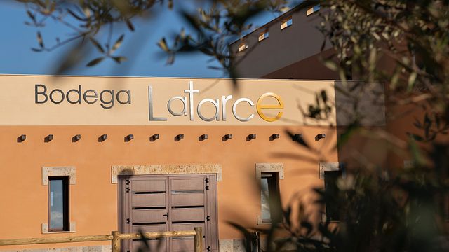 Dégustation de vins haut de gamme à la Bodega Latarce