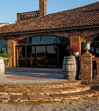 Cata de vinos populares en el Château Saint Louis