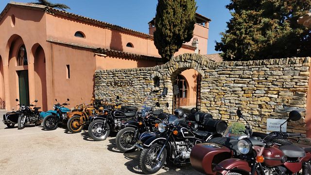 Tour del vino di mezza giornata in Provenza