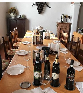 Vinprovning och rundtur på Villa S. Anna