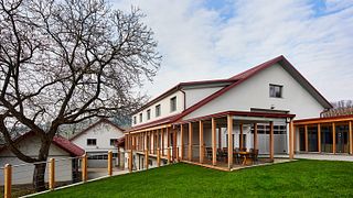Albiana Estate - Vinska Klet Žaren