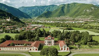 Experience Wine Tasting at Le Vie Angarano