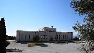 Tour 'Symvolo' con 5 calici di vino
