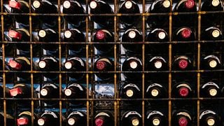 Piemontesischer Wein und Tradition bei Dogliotti 1870