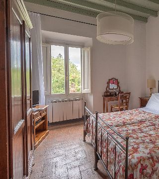 "Classic" Double Room in the Heart of Chianti