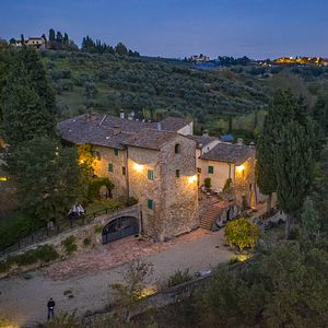Soggiorna in una villa toscana tra i vigneti del Chianti