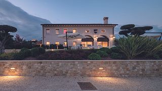 Enjoy Prosecco in the Scenic Italy's Asolo Hills
