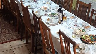 Gran degustación de vinos y licores locales en Durbe