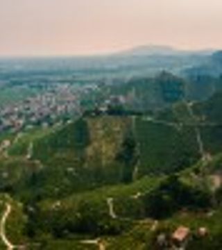 Tour Valdobbiadene Prosecco Docg