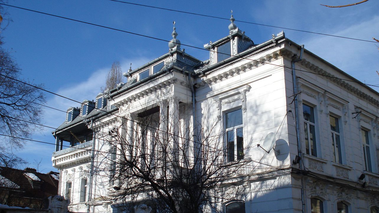Taste Romanian Wines in Bucharest City Center