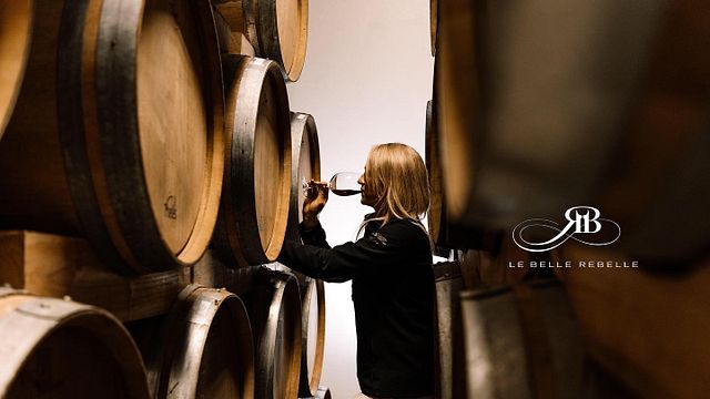 Degustação de vinhos e tour no Le Belle Rebelle