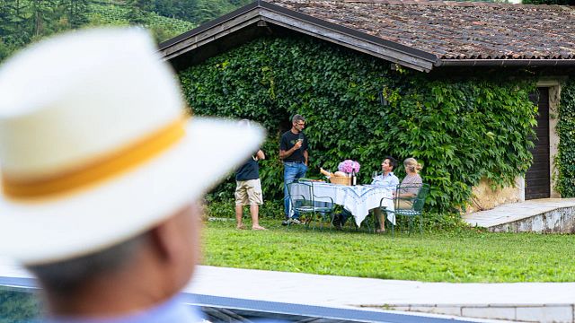 Dégustation de vins commentée, apéritif au coucher du soleil dans les vignes et visite de l'église historique de Sant'Antonio