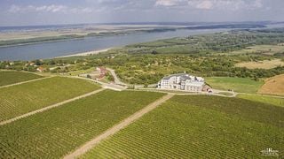 Weinprobe im Pavillon Belle Vue im Chateau Burgozone 