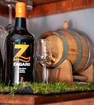 Degustazione di liquori e visita al Russo Siciliano