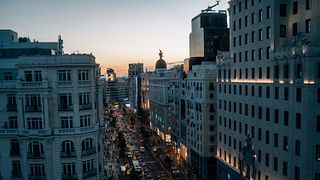 Madrid Premium gastronomisk rundtur: vin, tapas och tak