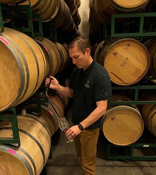 Cata de vinos y visita a Clos Lachance Wines
