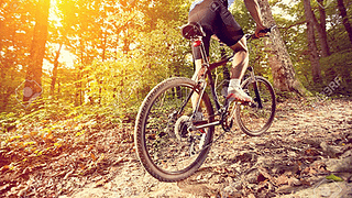 E-cykeläventyr i Dolgianese Hills