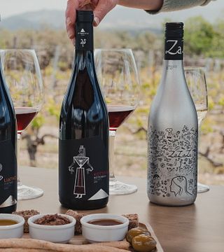 Queens Wine Tasting på Lyrarakis vingård