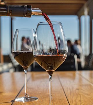 Kombination av vin och kanapé på Idiom Wines