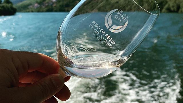 Visita y degustación de vinos en Quinta de Cottas