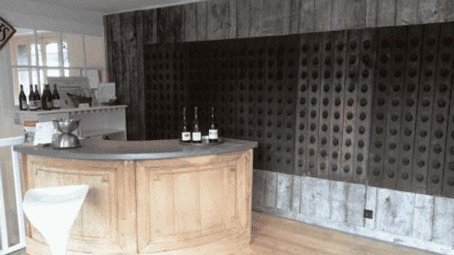 Degustação de vinhos e visita ao Château de Chaintres