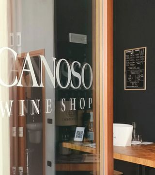 Dégustation de vins Evolution Wine Shop à Canoso Wine Shop