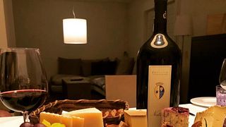 Vinho e jantar no Davinum Srl