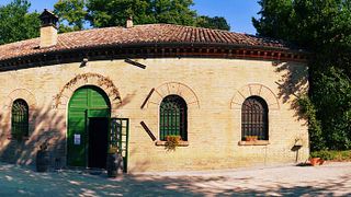 Wine Tasting and Tour at Antica Cantina Sant'Amico