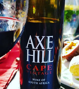 Weinprobe und Führung im Axe Hill Winery