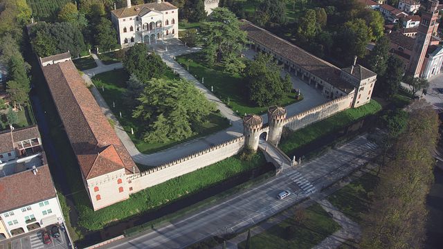 Visite guidée et dégustation de vins au Castello di Roncade