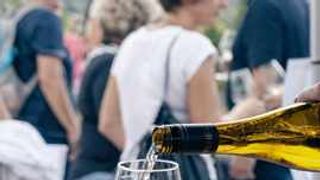 Weinprobe & lokale Snacks im Weingut Kruppenbacher