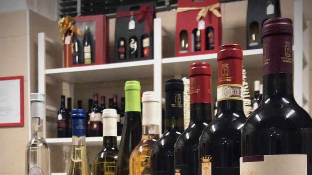 Organic Wine Tasting in Società Agricola Francesca