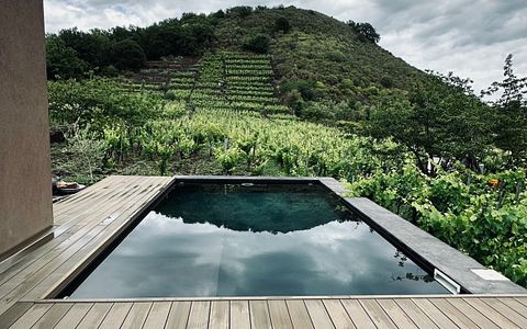 Palmento San Nicolò: A Vineyard Retreat Like No Other