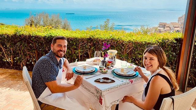 Wine Tour, Tasting & Lunch/Dinner at Le Vigne Di Raito