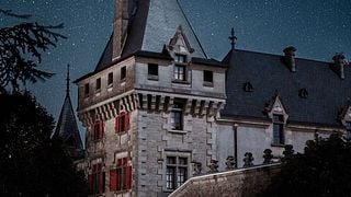 Bordeaux Medieval Château Wine Tour & Tasting