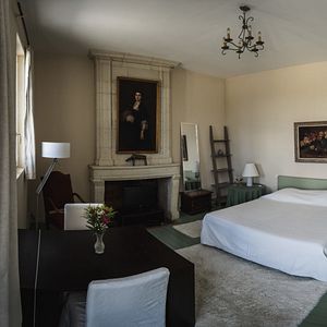 Dormir en el castillo de Targé