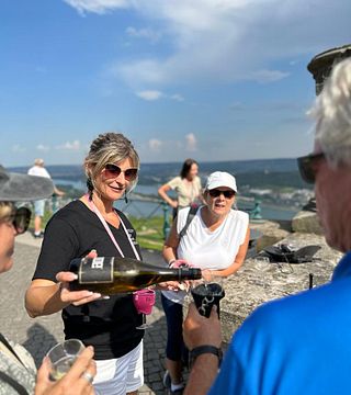 Rüdesheim: Stadsrundtur med vin och musik