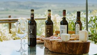 CUTTING BOARD wine tour
